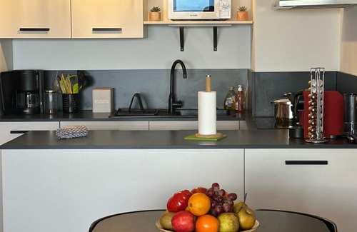 Le Ricanto Apartamento | T2 vue mer climatisé + wifi & refait à neuf idéalement situé à Ajaccio