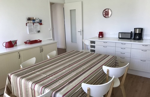 Le Croisic Casa | T3 4/5 PERS EN LA PLANTA BAJA, JUNTO AL MAR, CADA CAMINATA O BICICLETA, ESTACIONAMIENTO, WIFI
