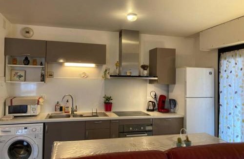 Marengo - Jolimont Apartamento | T3 - 62m2 - parking privé - métro