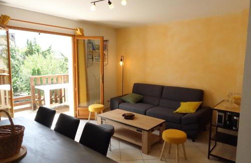 Embrun Apartamento | T3 au Plan d’eau d’Embrun avec Garage et Terrasse