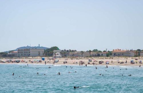 Marseillan Plage Apartamento | T3 au RDC avec piscine, terrasse et parking - 6 pers, proche plage à Marseillan - FR-1-387-210
