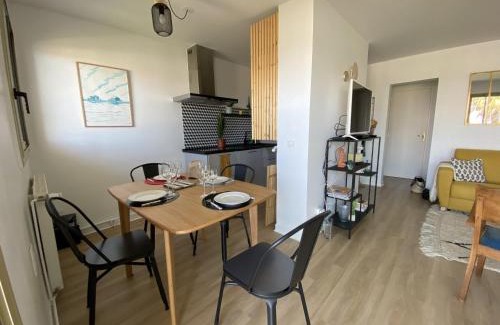 Arcachon Apartamento | T3 avec terrasse, parking et wifi à Arcachon - FR-1-374-163