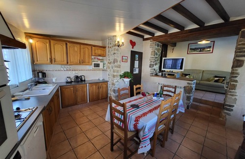 Saint-Pee-sur-Nivelle Apartamento | T3 + terraza de la costa vasca (amueblada con turismo clasificado 3 ***) mar y montaña