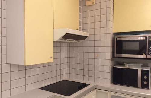 La Faviere Apartamento | T3 Bright 60m ² air conditioning, WIFI, 2 CH, elevator, view Port, sea, garage, pool