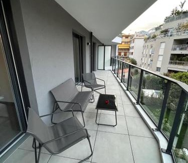 Roquebrune-Cap-Martin Apartamento | T3 near beach 15 min from Monaco