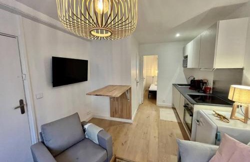 Nansouty-Saint-Genes Apartamento | T3 rénové entre gare et Nansouty
