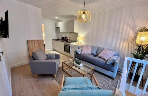 Nansouty-Saint-Genes Apartamento | T3 rénové entre gare et Nansouty