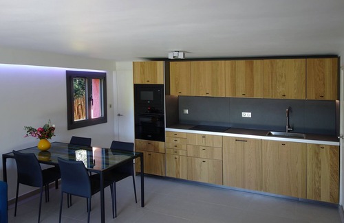 Est Casa | T3 Rez-de-jardin. 1 Km du Centre. Parking Gratuit