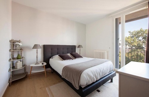 Bourg-l'Eveque Apartamento | T4 refait à neuf Rennes, 3 ch. parking, 2 balcons.