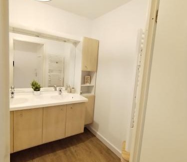 Grenade-sur-Garonne Apartamento | T4 spacieux+2 terrasse vue sur picine+parking gratuit