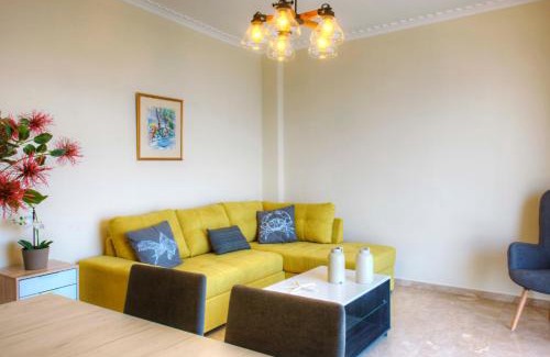 Benitses Apartamento | T8 APARTMENT ON THE BEACH