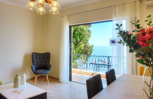 Benitses Apartamento | T8 APARTMENT ON THE BEACH
