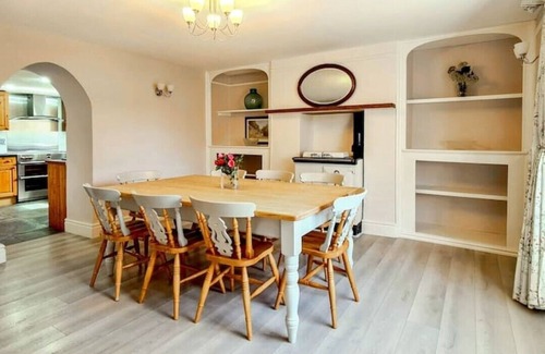 Fivelanes Cabaña | Ta Mill House in a Stunning Retreat