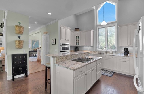 Saint Helena Island Casa | Tabby on the Tee - Cuatro Habitaciones Casa, Capacidad 15
