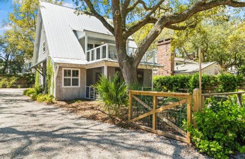 East Beach Casa | Tabbystone Cottage - 4323 Fourteenth Street