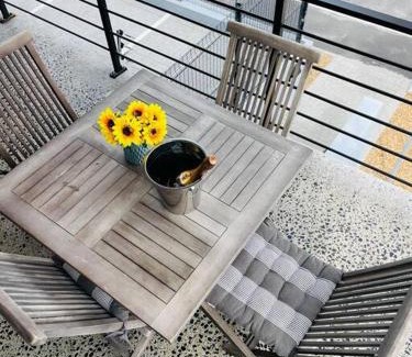 West Beach Apartamento | Tableview/Blouberg beach front stunning Apartment.