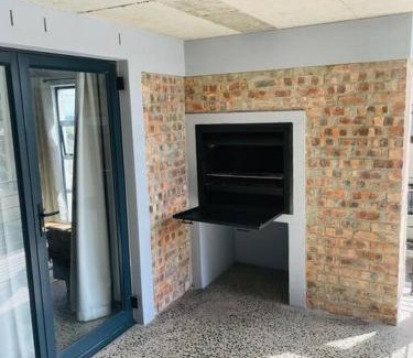 West Beach Apartamento | Tableview/Blouberg beach front stunning Apartment.