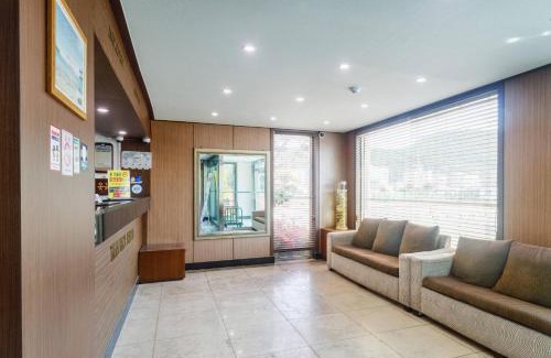 Araemok Casa | Taean Beach Resort Pension