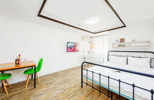 Taean Casa | Taean Full of Flower Scent Pension