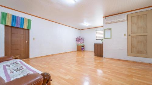 Kujanggul Casa | taean mammose pension