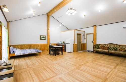 Geunheung Casa | Taean Seaman House Pension