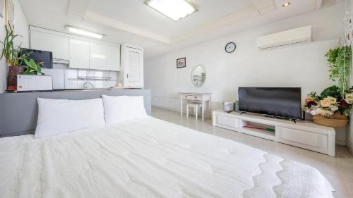 Nam Casa | Taean Tteulapbada Pension