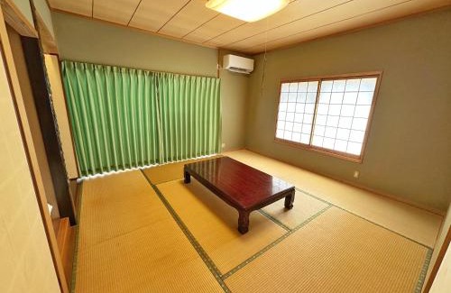 Gunge Casa | Taga House