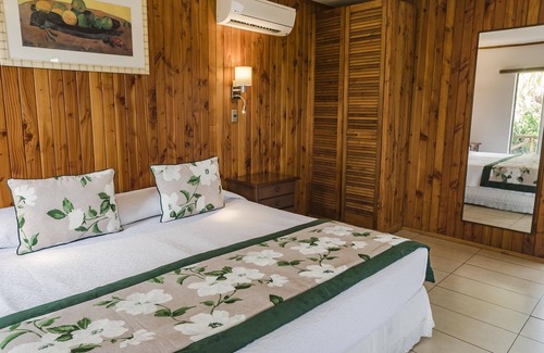 Hanga Roa Hotel | Taha Tai Hotel