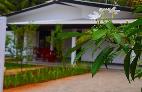 Anuradhapura Cama Y Desayuno | Tahala Transit Home