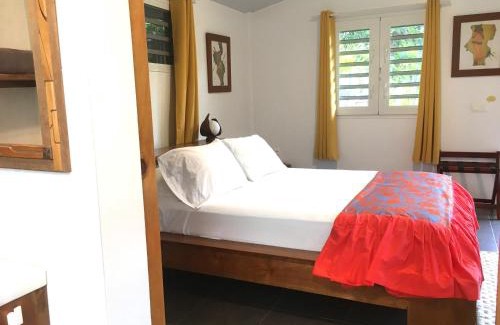 Pirae Casa | TAHITI - Bungalow Honey Moon