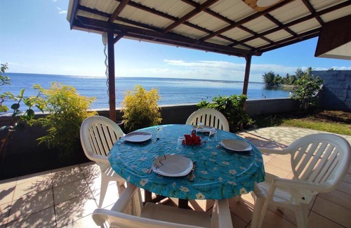 Arue Casa | TAHITI - Taharaa Beach Bungalow