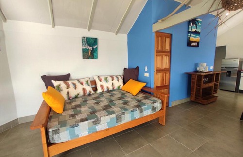 Arue Casa | TAHITI - Taharaa Beach Bungalow