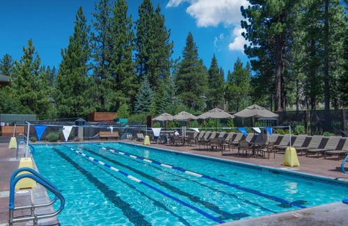 Truckee Casa | Tahoe Donner Golf Club Condo
