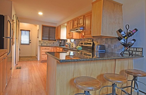 Talmont Casa | Talmont * West Shore 3BR * Tahoe Park Beach * Cabaña de montaña elevada