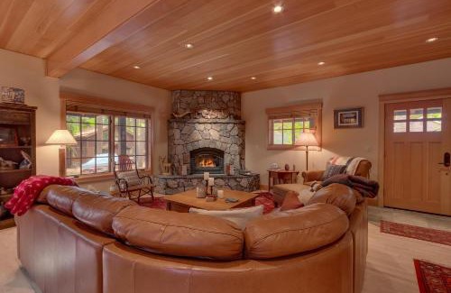 Kings Beach Casa | Tahoe Time on North Shore - 4 BR Cabin w Private Hot Tub, Pet Friendly, Walk to Dining