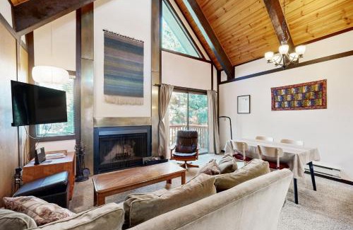 Incline Village Casa | Tahoe Tranquility