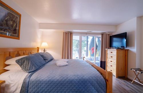 Tahoe Keys Casa | Tahoe Waterfront Condo with Boat Dock