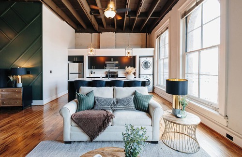 Downtown Knoxville Apartamento | Tailor Loft Studio| Living in the Heart of Knox