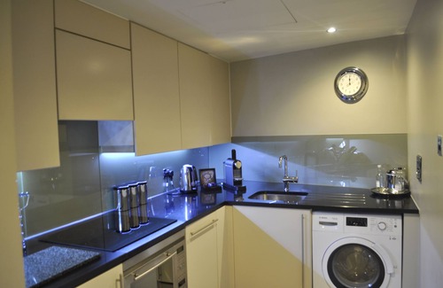 Westminster Hotel | Taj 51 Buckingham Gate, Suites and Residences