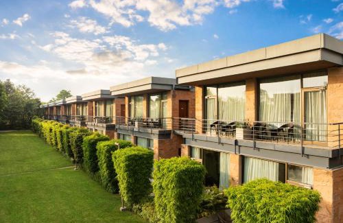 Gurugram Complejo | Taj Damdama Lake Resort & Spa, Gurugram