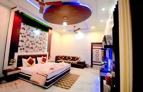Rakabganj Casa | Taj Square A luxurious family homestay