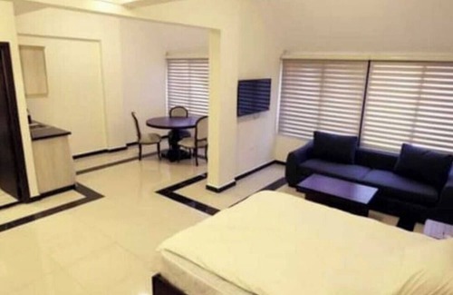 Hamra Hotel | Taj suite