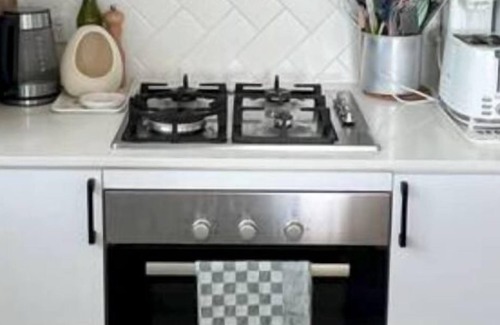 Newstead Apartamento | Take Riverside Walks - Near a Family Flat - With a BBQ and Pool