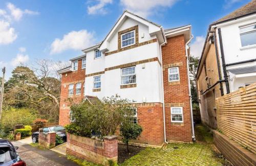 Westbourne Apartamento | Take Your Time - Woodland Walk Moments from Alum Chine Beach
