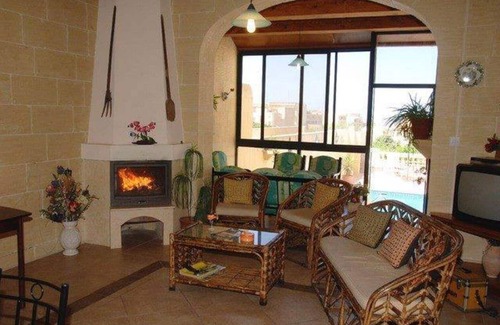 Nadur Otro | Casa de labranza Tal-Bir para 16 personas. Wi-Fi gratis