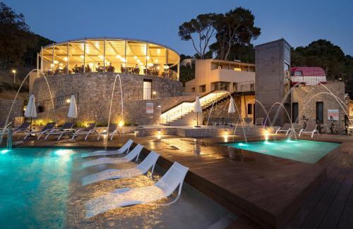 Sa Riera Complejo | Talaia Plaza EcoResort Begur