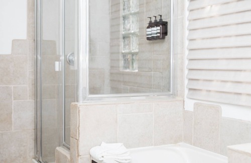 Historic Tennis Club Hotel | Talavera Palm Springs