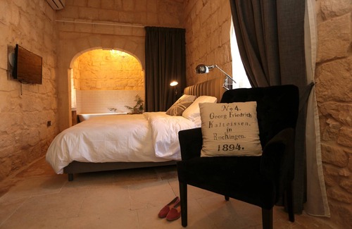 Gudja Cama Y Desayuno | Talbot and Bons Boutique Bed & Breakfast