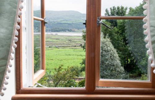 Penrhyndeudraeth Casa | Taldraeth - Old Vicarage Guest House