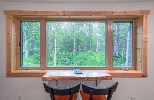 Talkeetna Cabina | Talkeetna Wilderness Lodge - Luxury King Cabin 9